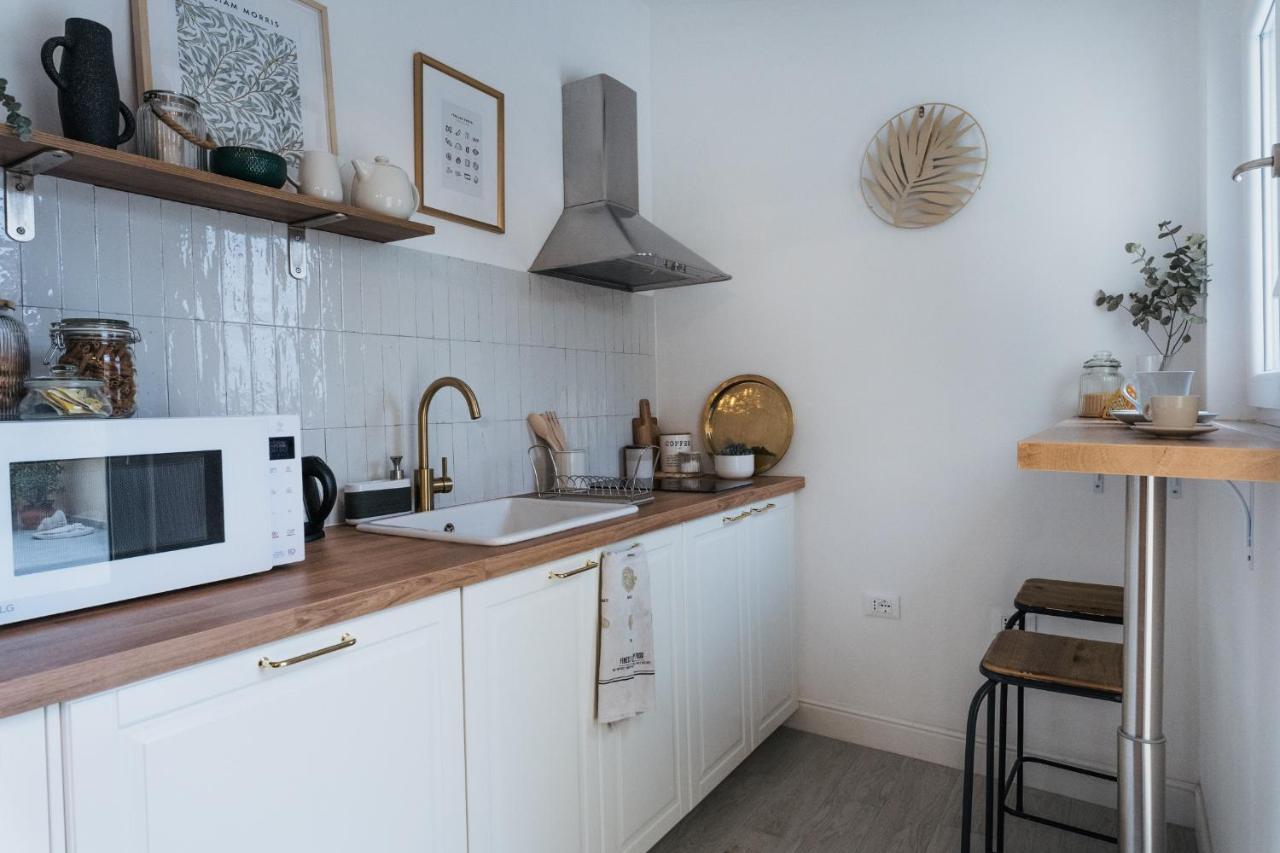 Apartamento La Polveriera, Elegante E Luminoso Vicino Al Colosseo *